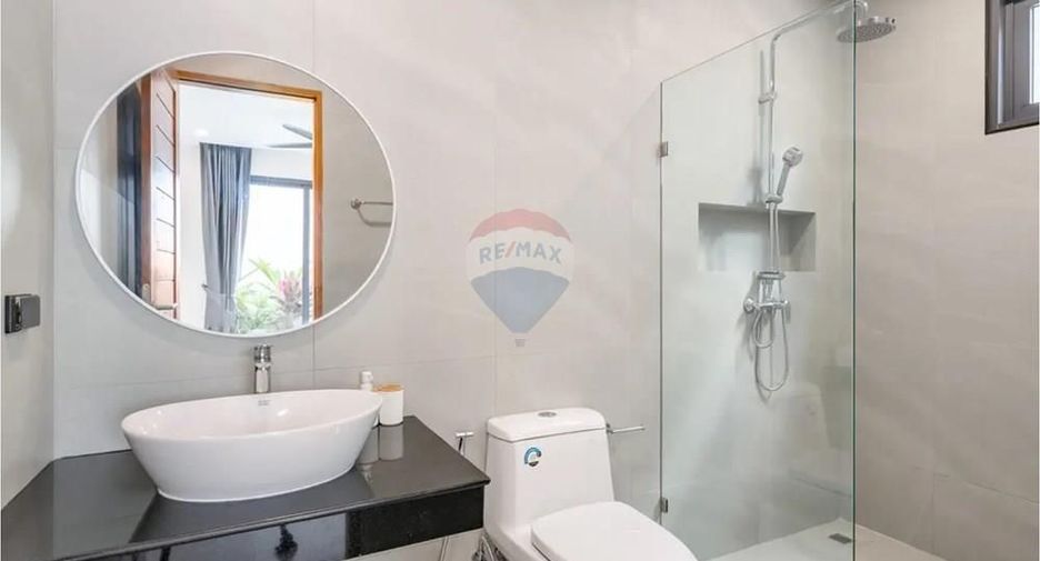 For sale 4 bedrooms villa in Ko Samui, Surat Thani