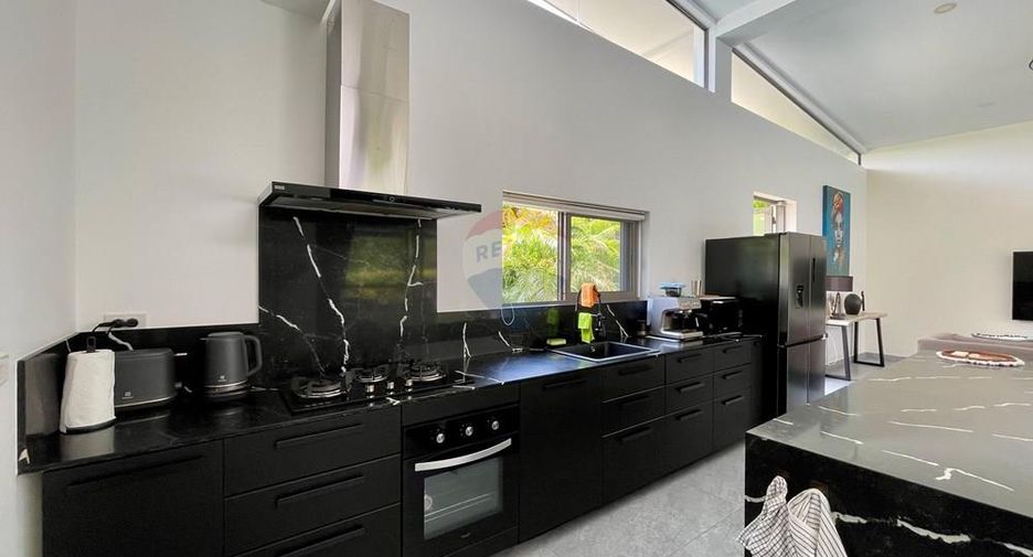 For sale 3 bedrooms villa in Ko Samui, Surat Thani