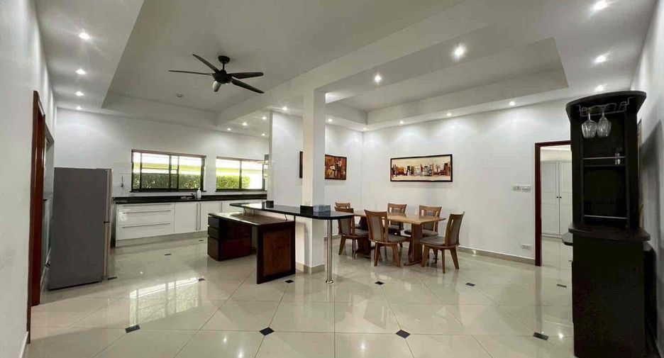 À vendre 3 chambres villa à Jomtien, Pattaya