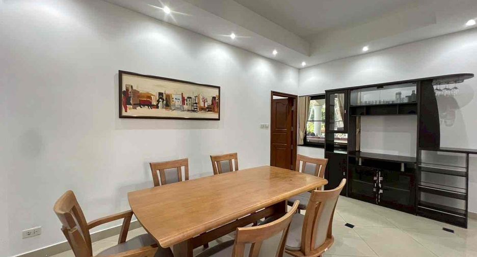À vendre 3 chambres villa à Jomtien, Pattaya