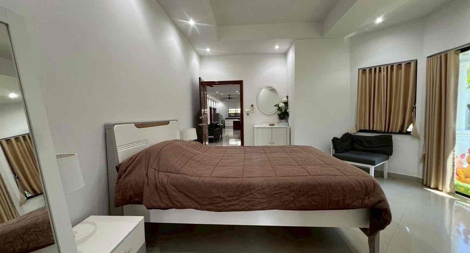 À vendre 3 chambres villa à Jomtien, Pattaya