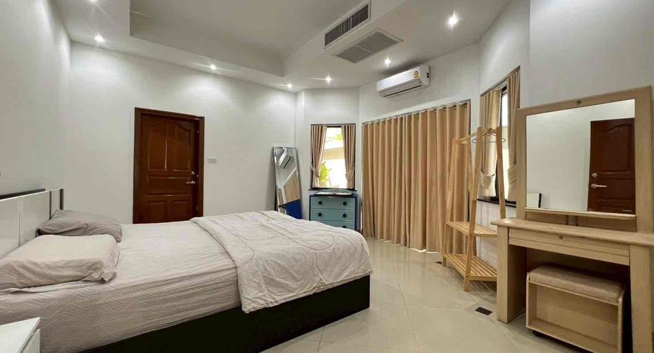 À vendre 3 chambres villa à Jomtien, Pattaya