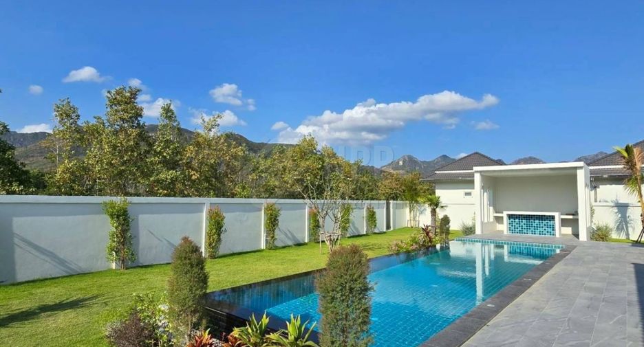 Casa en venta de 3 habitaciones en Sam Roi Yot, Prachuap Khiri Khan
