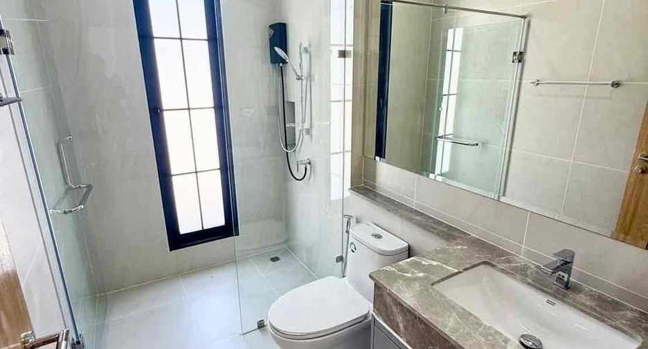 For rent 5 ベッドルーム villa in East Pattaya, Pattaya