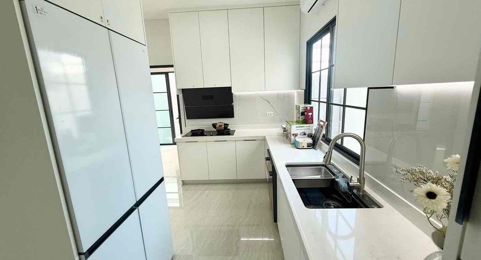 For rent 5 ベッドルーム villa in East Pattaya, Pattaya