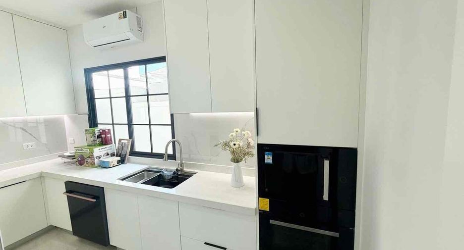 For rent 5 ベッドルーム villa in East Pattaya, Pattaya