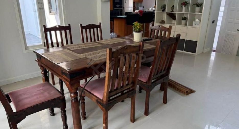 For rent and for sale 4 bedrooms house in Hua Hin, Prachuap Khiri Khan