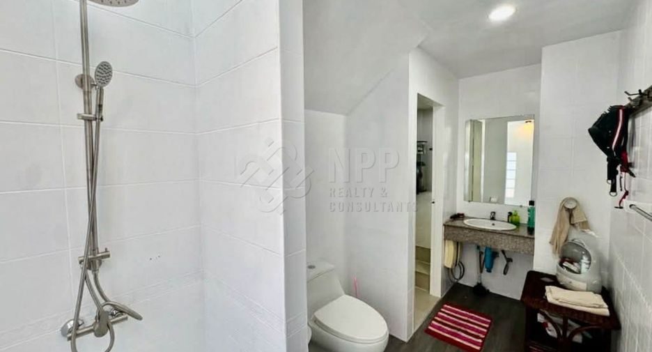 For rent and for sale 4 bedrooms house in Hua Hin, Prachuap Khiri Khan