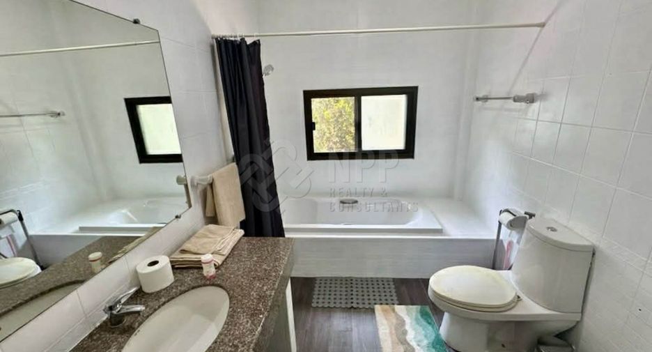 For rent and for sale 4 bedrooms house in Hua Hin, Prachuap Khiri Khan