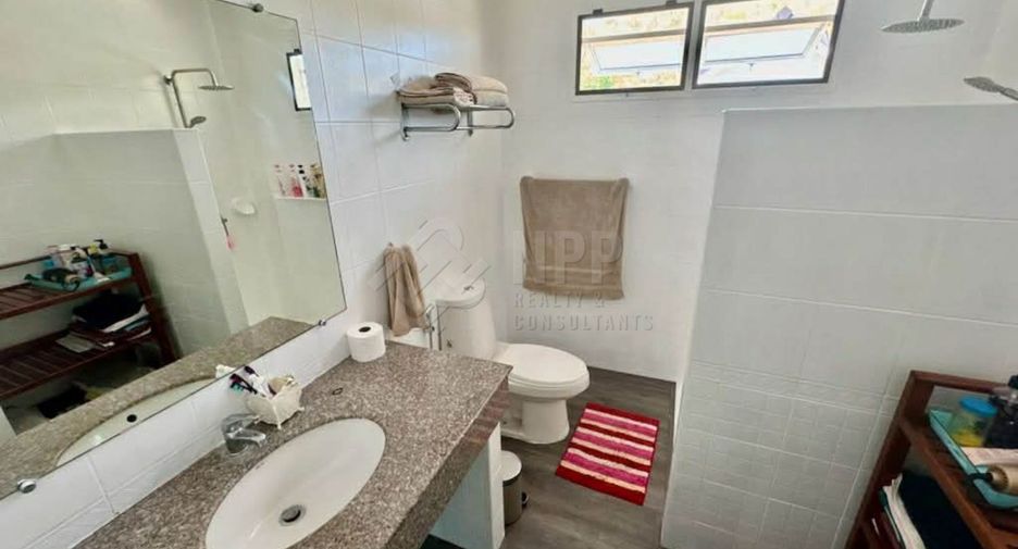 For rent and for sale 4 bedrooms house in Hua Hin, Prachuap Khiri Khan