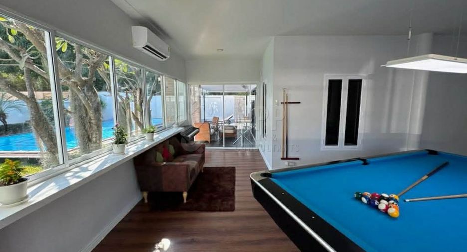 For rent and for sale 4 bedrooms house in Hua Hin, Prachuap Khiri Khan