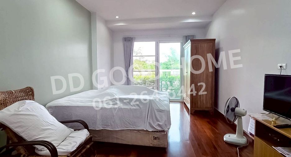For sale 3 bedrooms house in Mueang Trang, Trang