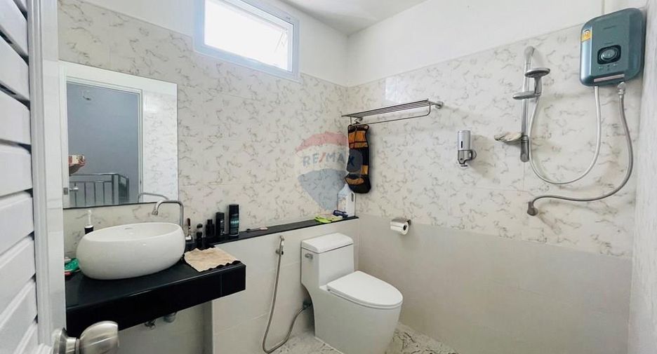For sale 3 bedrooms townhouse in Ko Samui, Surat Thani