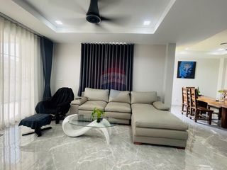 出售 3 卧室 联排别墅 在 苏梅岛, 素叻