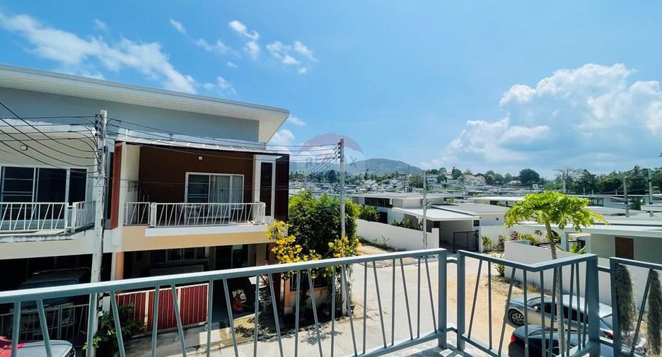 For sale 3 bedrooms townhouse in Ko Samui, Surat Thani