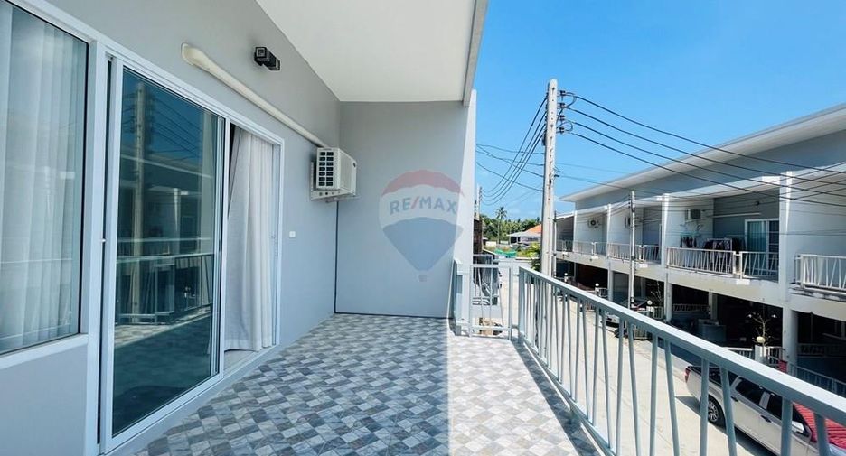 For sale 3 bedrooms townhouse in Ko Samui, Surat Thani