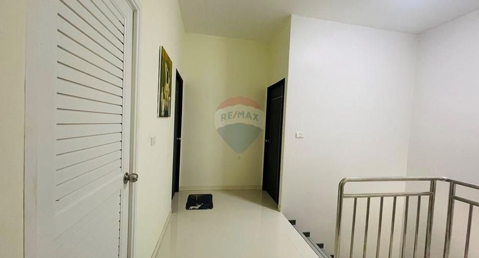 For sale 3 bedrooms townhouse in Ko Samui, Surat Thani