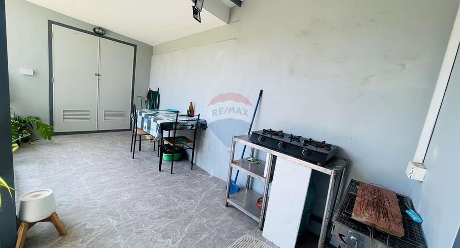 For sale 3 bedrooms townhouse in Ko Samui, Surat Thani