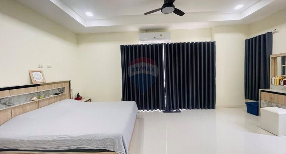 For sale 3 bedrooms townhouse in Ko Samui, Surat Thani