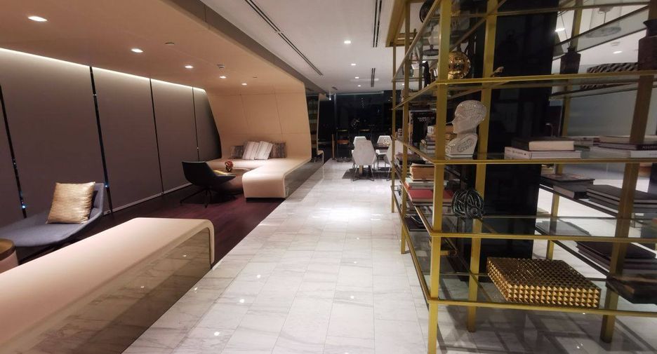 For rent 1 bed condo in Pathum Wan, Bangkok