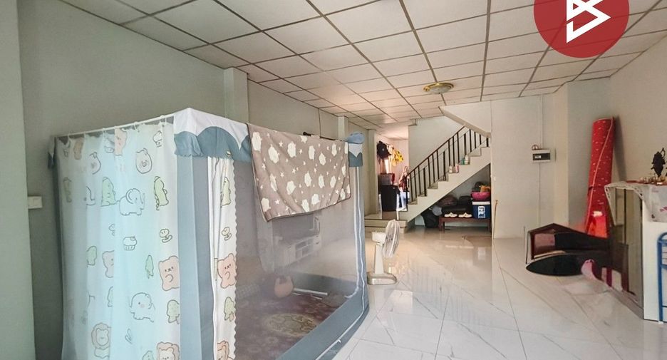 For sale 2 ベッドルーム townhouse in Mueang Chon Buri, Chonburi