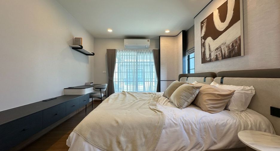 For rent 4 bedrooms house in Bang Phli, Samut Prakan
