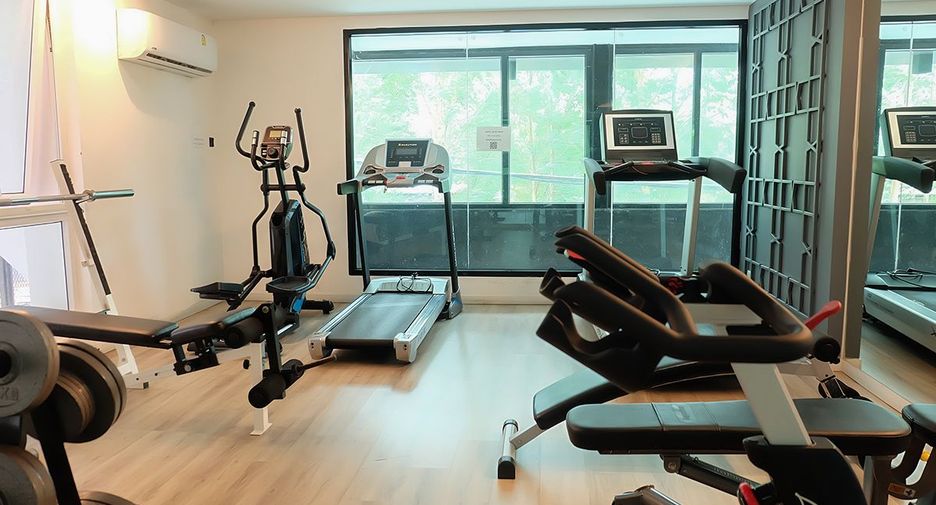 For rent and for sale 1 bed condo in Si Racha, Chonburi