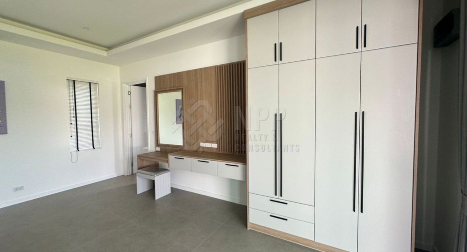 Haus zum Kauf mit 4 Zimmer in Hua Hin, Prachuap Khiri Khan