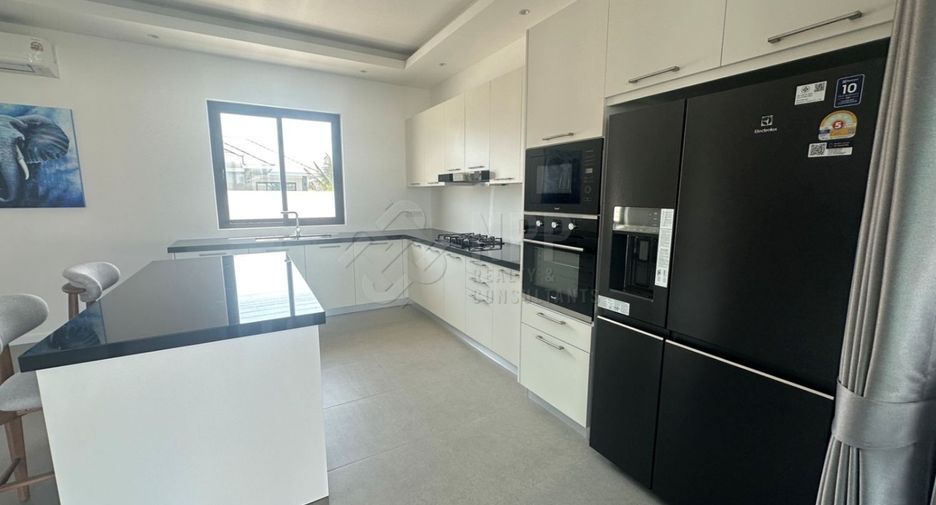 Haus zum Kauf mit 4 Zimmer in Hua Hin, Prachuap Khiri Khan