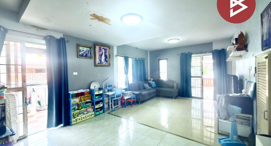 Haus zum Kauf mit 3 Zimmer in Phaya Thai, Bangkok