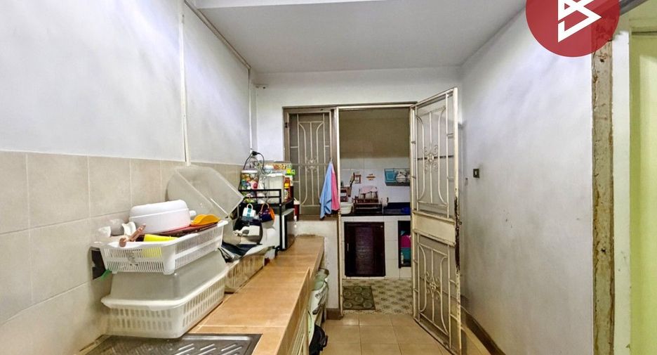 Haus zum Kauf mit 3 Zimmer in Phaya Thai, Bangkok