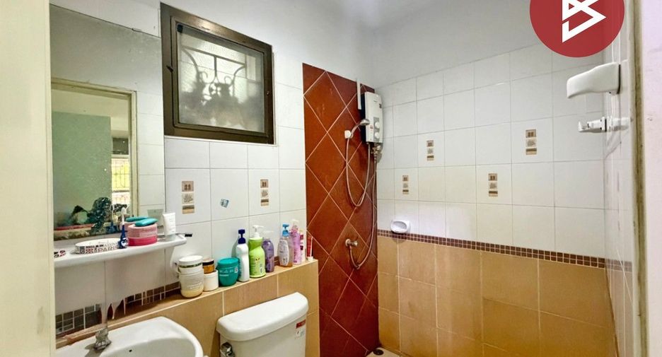 Haus zum Kauf mit 3 Zimmer in Phaya Thai, Bangkok
