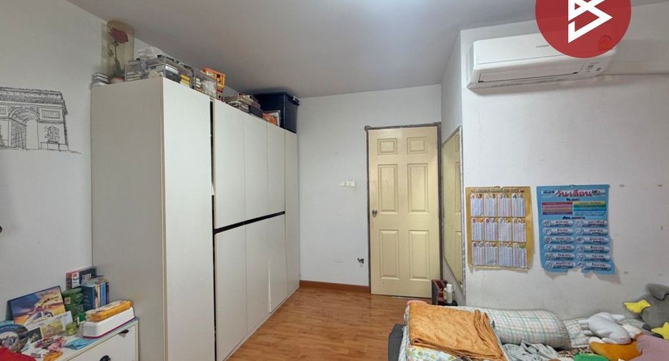Haus zum Kauf mit 3 Zimmer in Phaya Thai, Bangkok