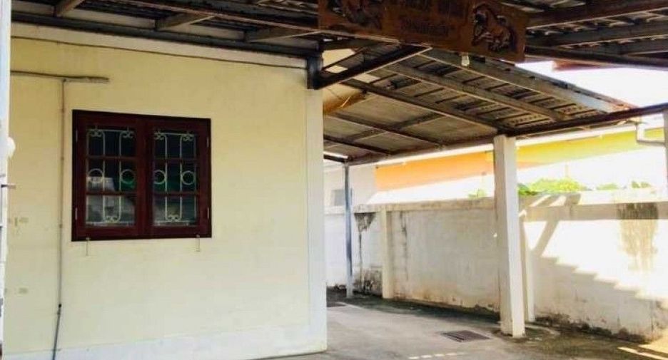 For sale 4 bedrooms house in Mueang Phitsanulok, Phitsanulok