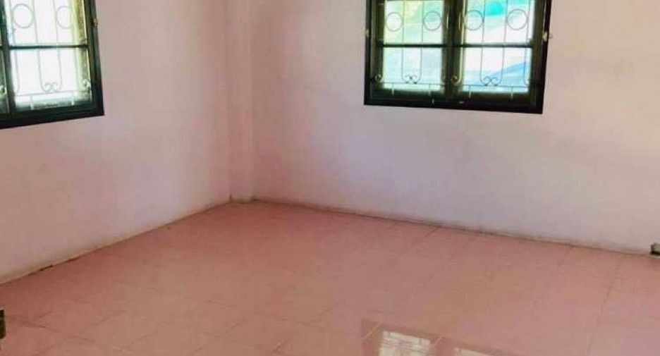 For sale 4 bedrooms house in Mueang Phitsanulok, Phitsanulok