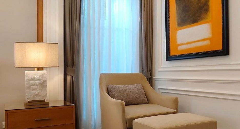 Casa en alquiler y en venta de 5 habitaciones en Saphan Sung, Bangkok