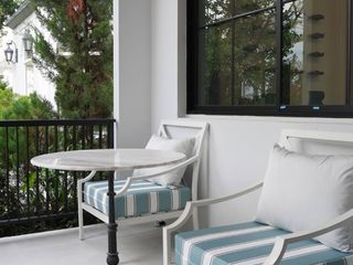 Casa en alquiler y en venta de 5 habitaciones en Saphan Sung, Bangkok