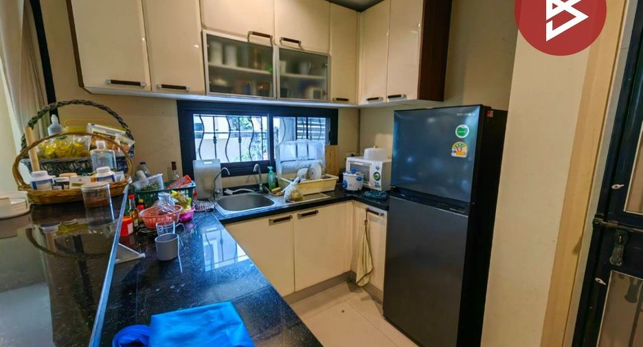 For sale 3 ベッドルーム house in Bang Sao Thong, Samut Prakan