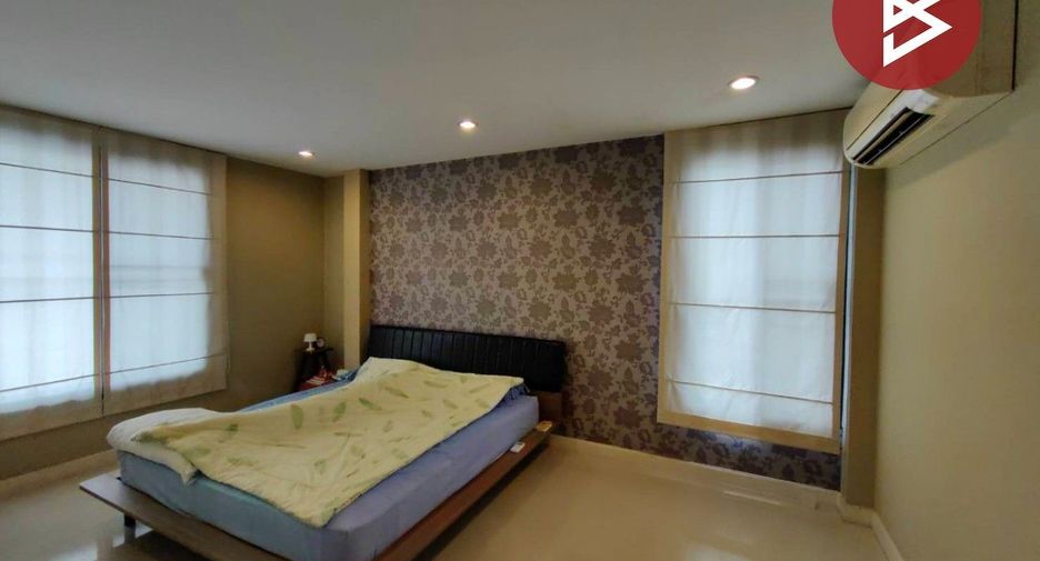 For sale 3 ベッドルーム house in Bang Sao Thong, Samut Prakan