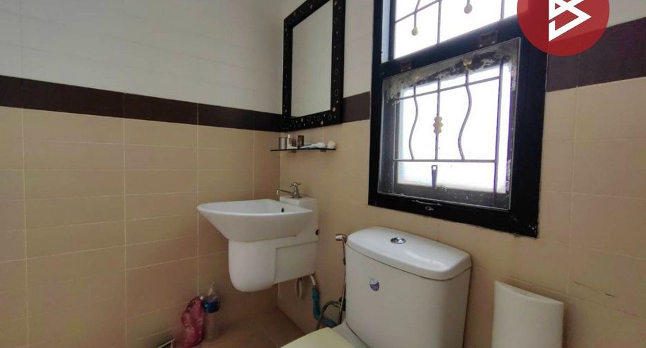For sale 3 ベッドルーム house in Bang Sao Thong, Samut Prakan