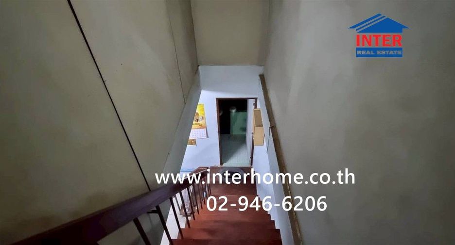 For sale 2 bedrooms townhouse in Din Daeng, Bangkok