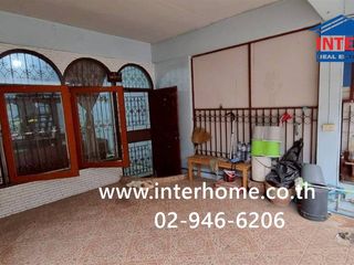 For sale 2 bedrooms townhouse in Din Daeng, Bangkok