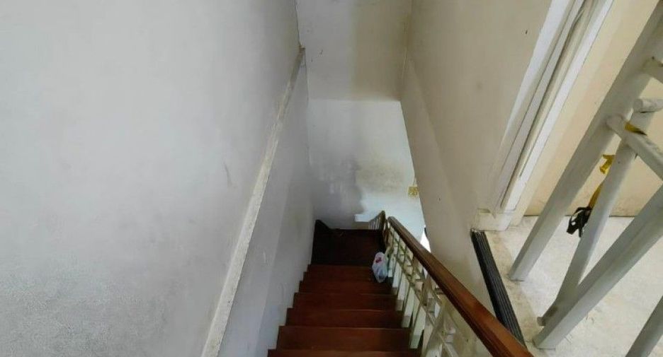 For sale 2 bedrooms townhouse in Lat Krabang, Bangkok