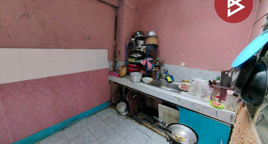 For sale 2 bedrooms townhouse in Lat Krabang, Bangkok