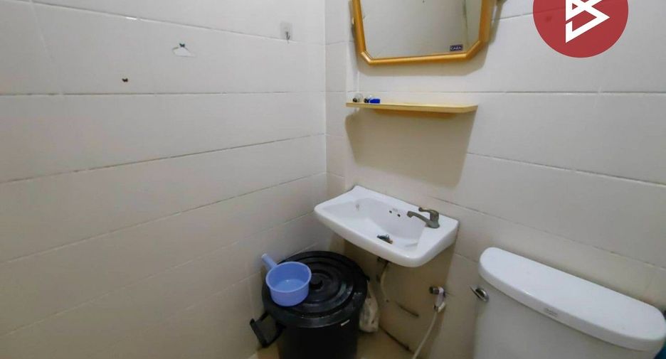 For sale 2 bedrooms townhouse in Lat Krabang, Bangkok