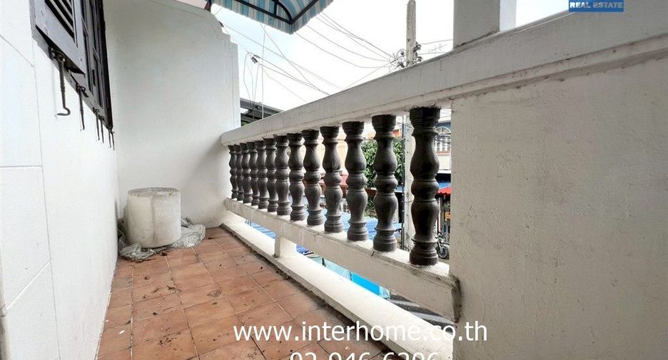 Reihenhaus zum Kauf mit 2 Zimmer in Saphan Sung, Bangkok