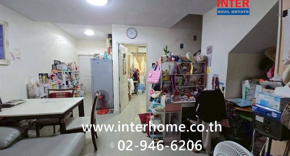 For sale 4 bedrooms townhouse in Lam Luk Ka, Pathum Thani