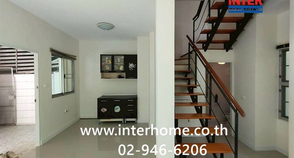 For sale 3 bedrooms townhouse in Sai Mai, Bangkok