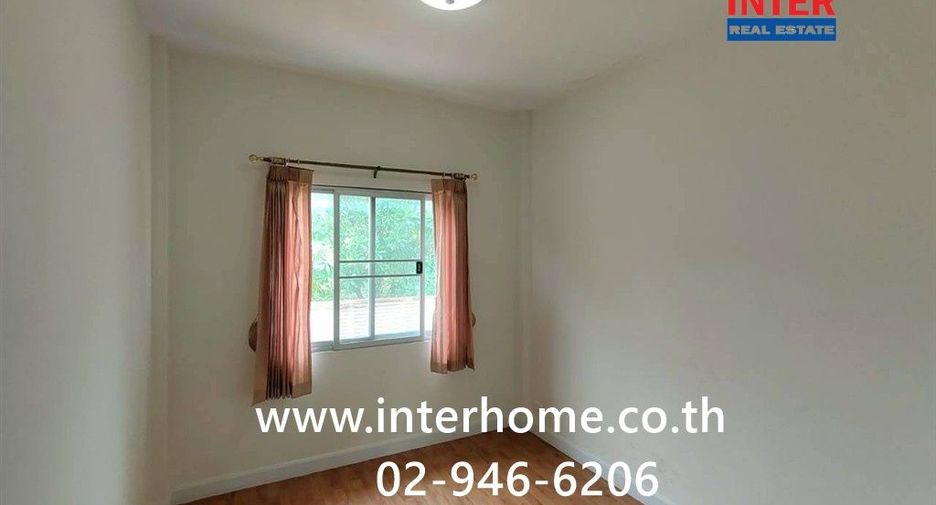 For sale 3 bedrooms townhouse in Sai Mai, Bangkok