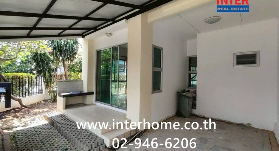 For sale 3 bedrooms townhouse in Sai Mai, Bangkok